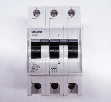 Εικόνα της ΑΥΤΟΜΑΤΕΣ ΑΣΦΑΛΕΙΕΣ 3P C 20A 3kA SIEMENS