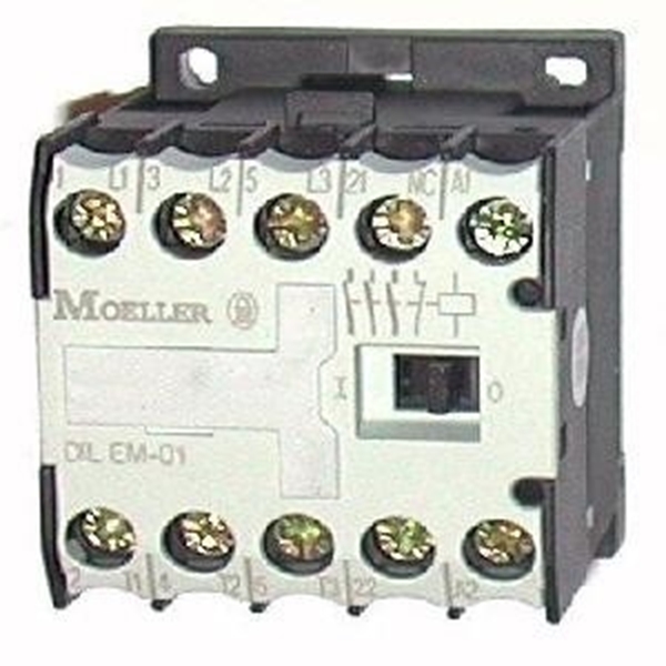 Εικόνα από DILEM-01 230V50Hz  Τριπολικά ρελέ ισχύος με 4KW και ονομαστικό ρεύμα 8,8Α με 1NC Moeller