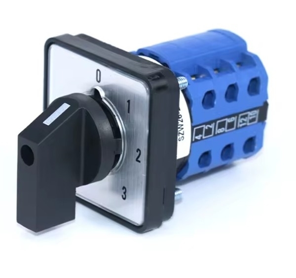 Εικόνα από Περιστροφικός Διακόπτης Εκκεν. 0-4 1x20Α LW125-004 Ellicom